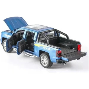 1:32 Scale Diecast Chevrolet Silverado V8-4