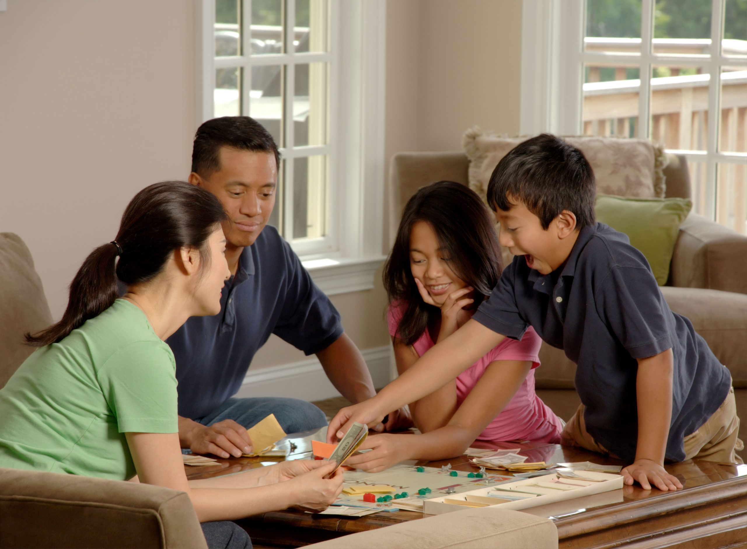 Fun Family Indoor Games – A Must Try for Winter Weekends